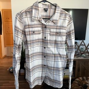 Patagonia women’s flannel
